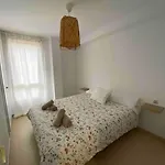 ¡Precioso Apartamento En 1 Linea Con Piscina!