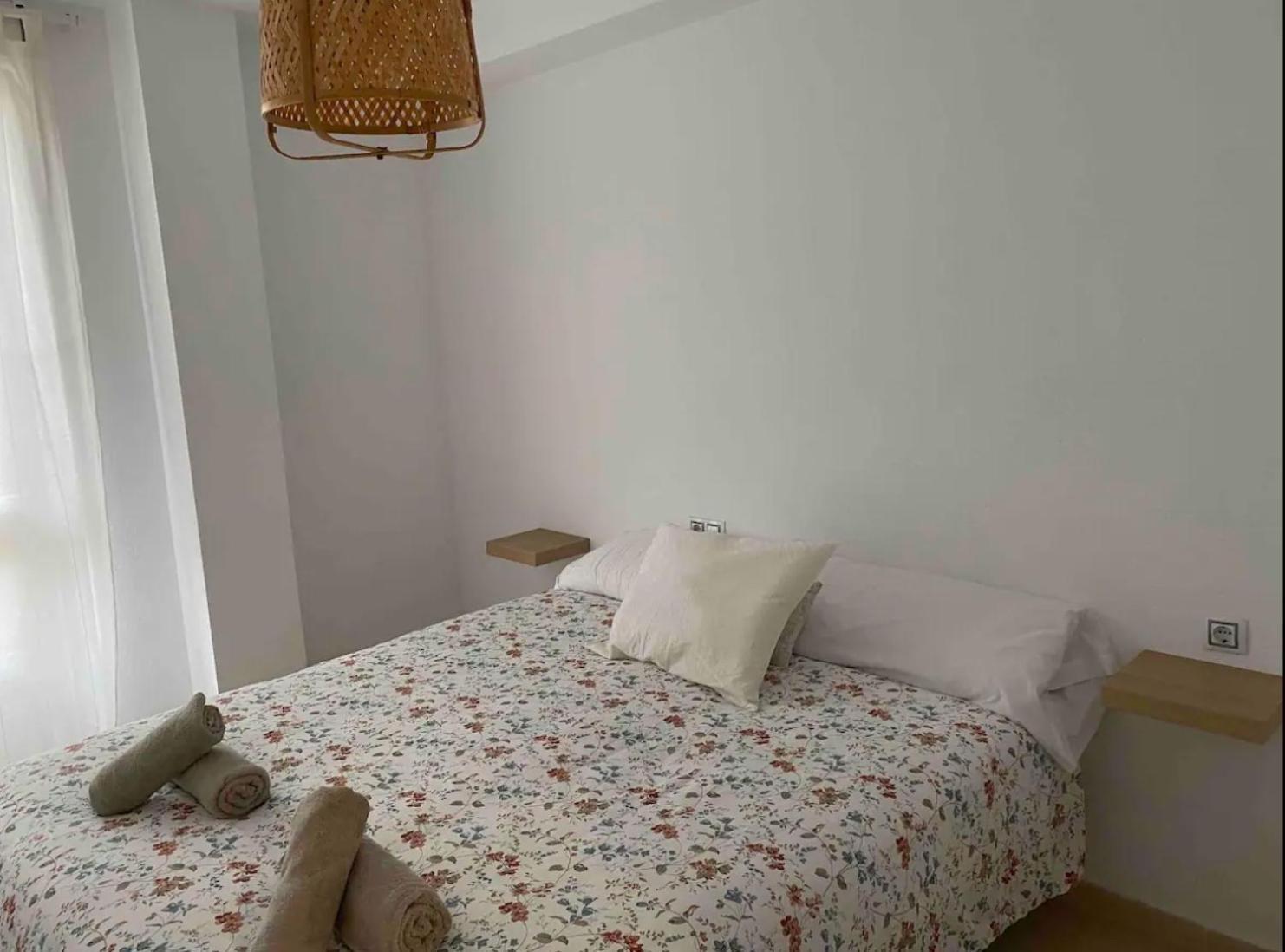 ¡precioso En 1 Linea Con Piscina!