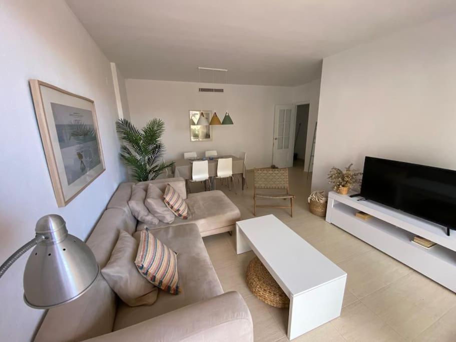 Apartment ¡precioso En 1 Linea Con Piscina! *